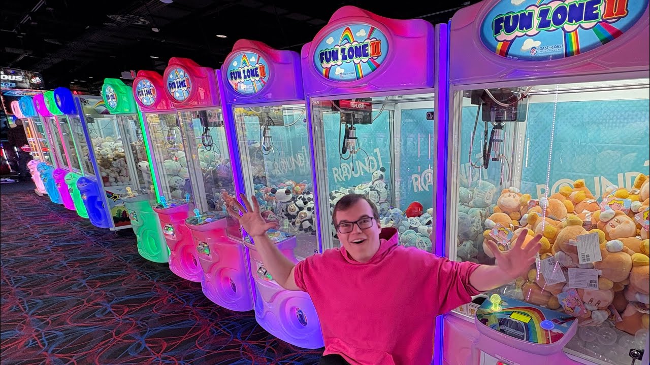 This Arcade is PACKED with Claw Machines!