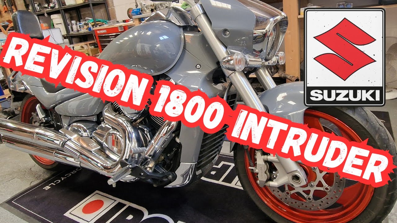 Révision de la 1800 INTRUDER !
