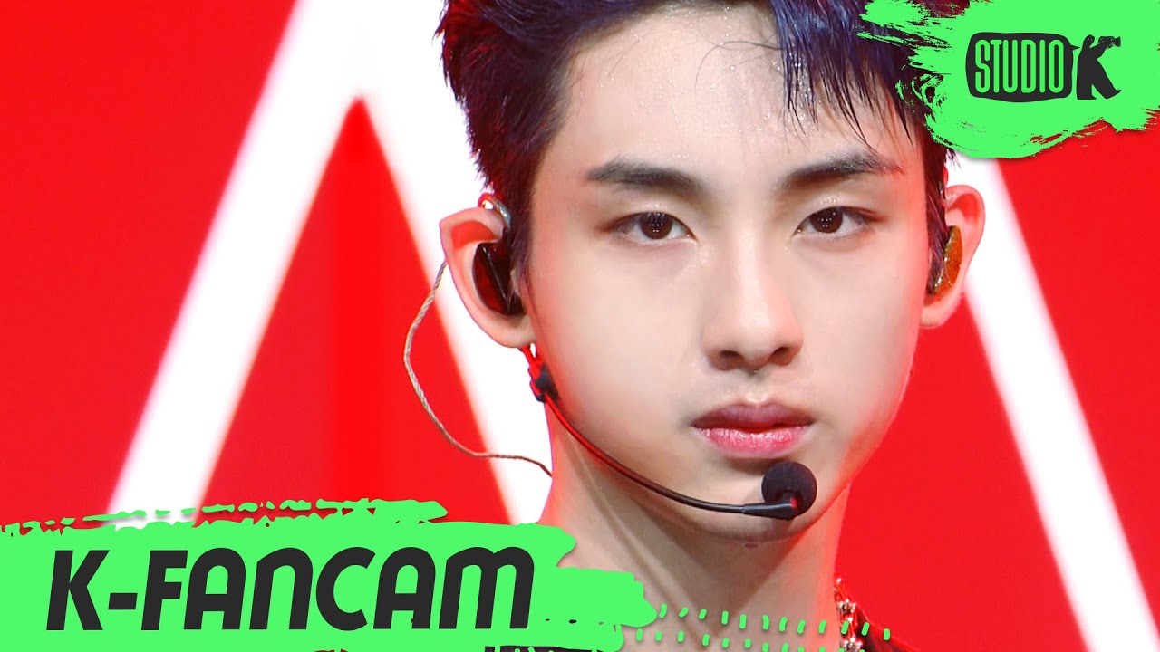 [K-Fancam] WayV 威神V 윈윈 'Bad Alive' (WayV 威神V WINWIN Fancam) l @MusicBank 200731