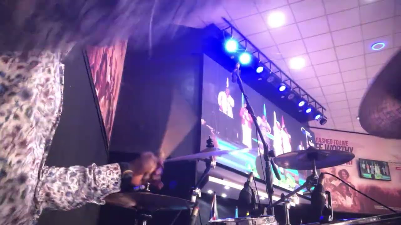 African Pentecostal Praise Explosion 🎶 | Powerful Live Worship 2025 🙌 | Nonstop Energy & Anointing 🥁