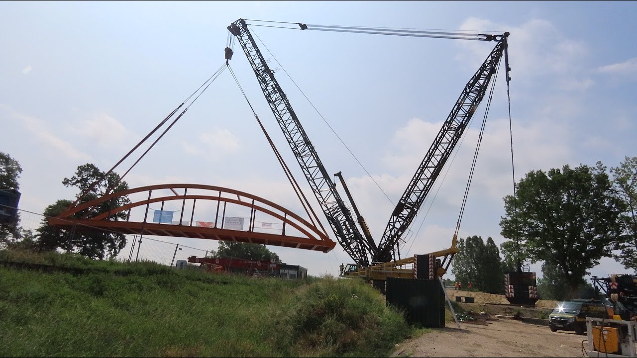 LEIBHERR LR 1600/2 von THÖMEN hebt 188t Bogenbrücke
