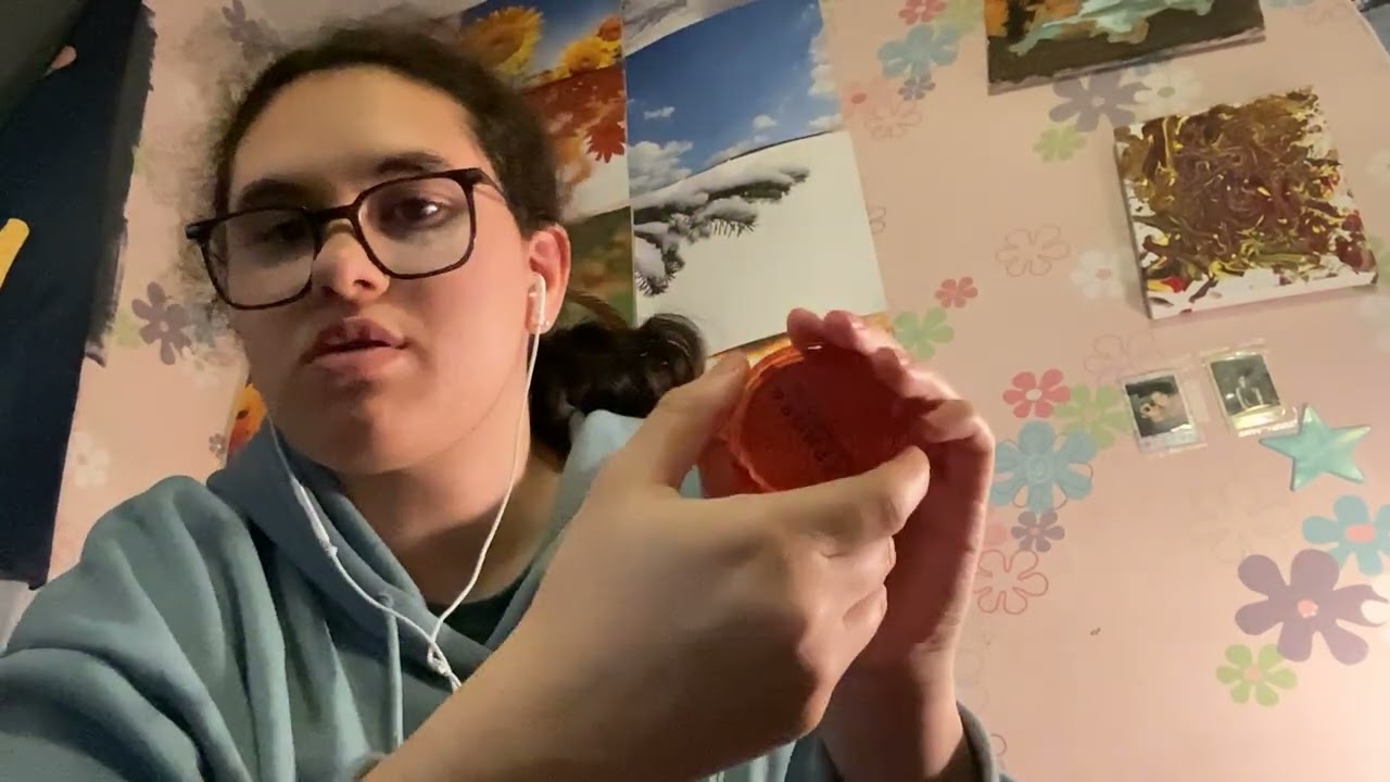 ASMR - sis gets you ready for a Hanukkah party 