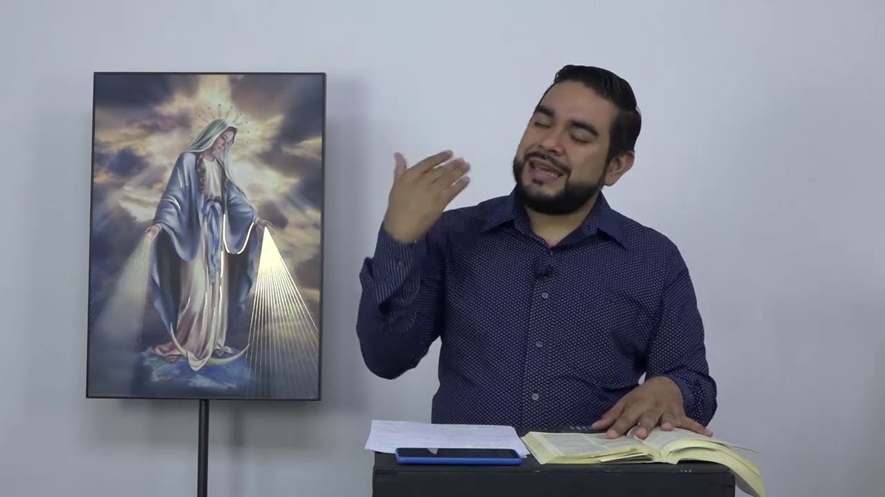 Los enemigos de la comunidad