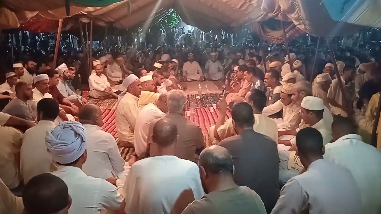 أكبر تجمع لطلبة العلم و حفظة القرآن في جنازة مهيبة للإمام العلامة والفقيه الشيخ إبراهيم عرفي /غريس