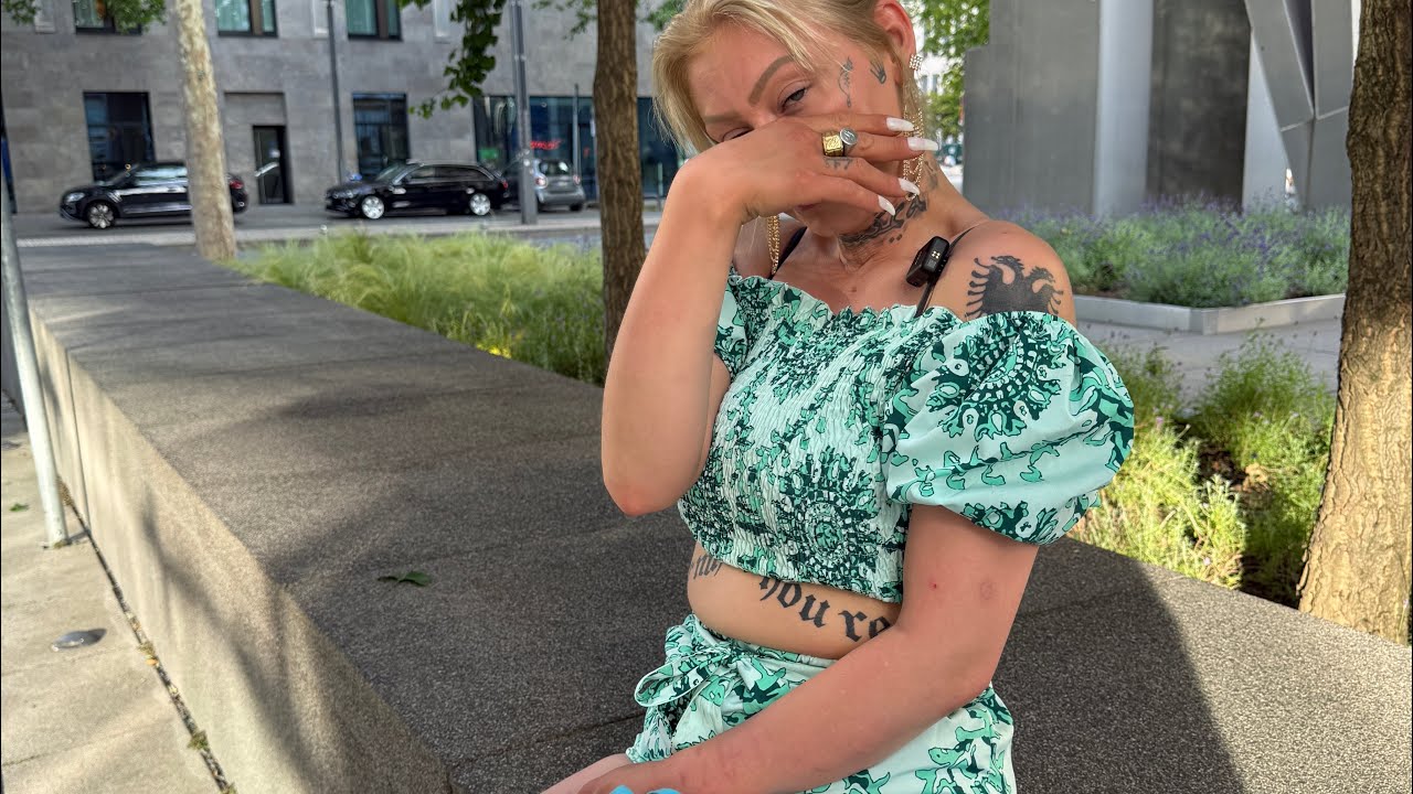 Hanan,24 aus Bahnhofsviertel