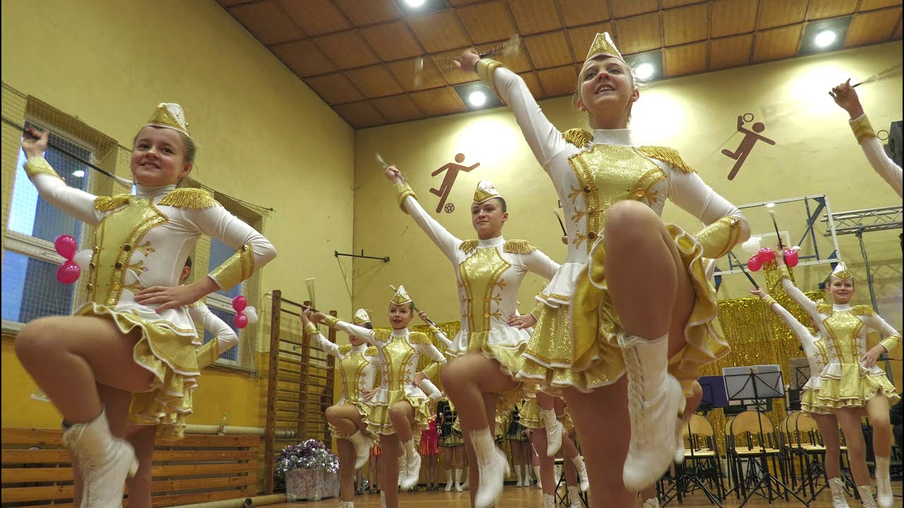 Mażoretki 'COPACABANA' - Ciasna / Majorettes