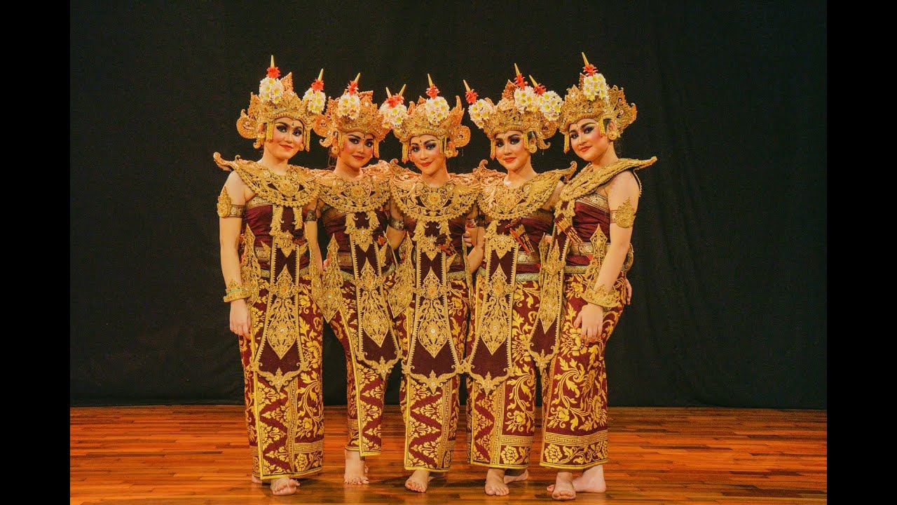 Tari Legong Kreasi Mahawidya