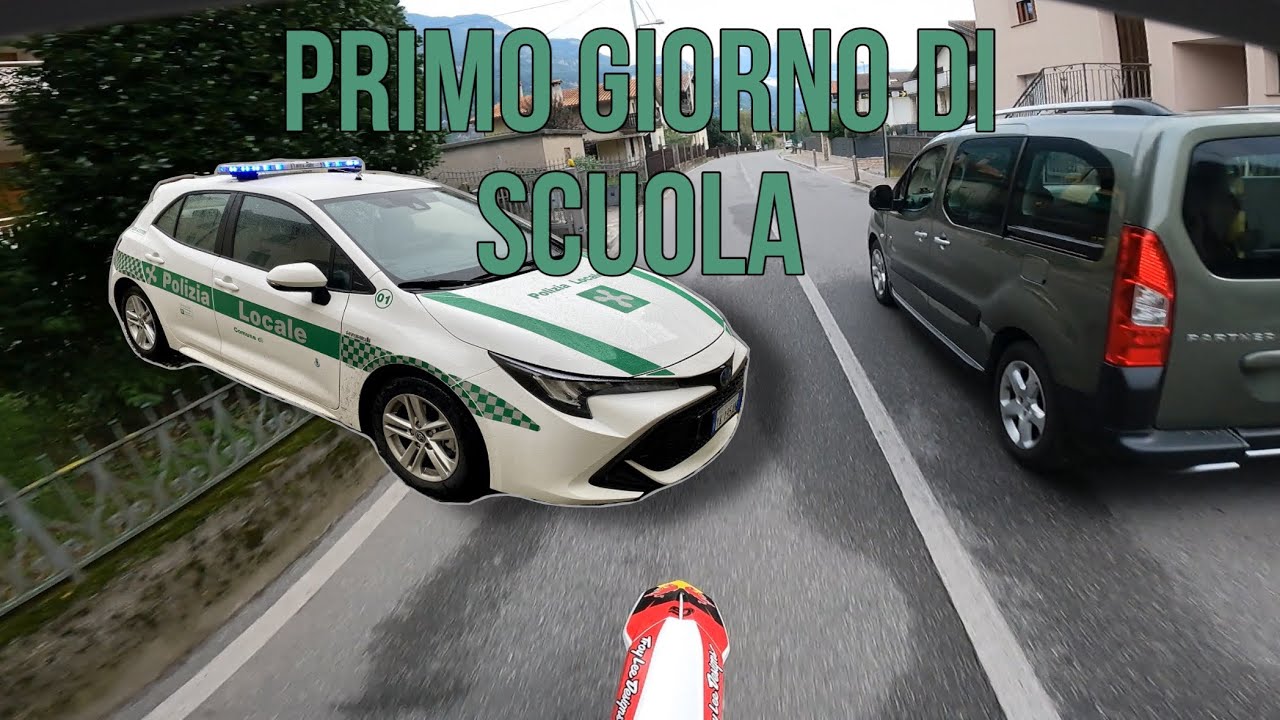 🚨PRIMO GIORNO DI SCUOLA + fuga dalla polizia 🚔 || gas gas ec 125