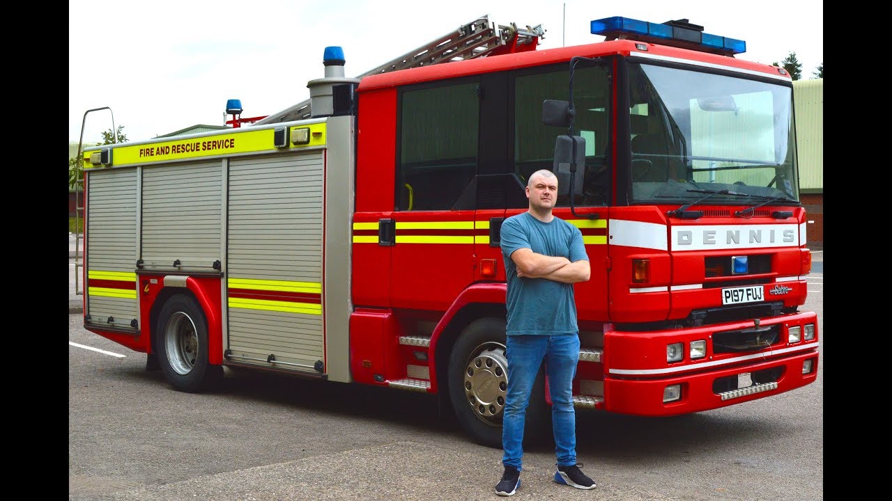 Using Blue Lights and Sirens on Public Roads - UK Law