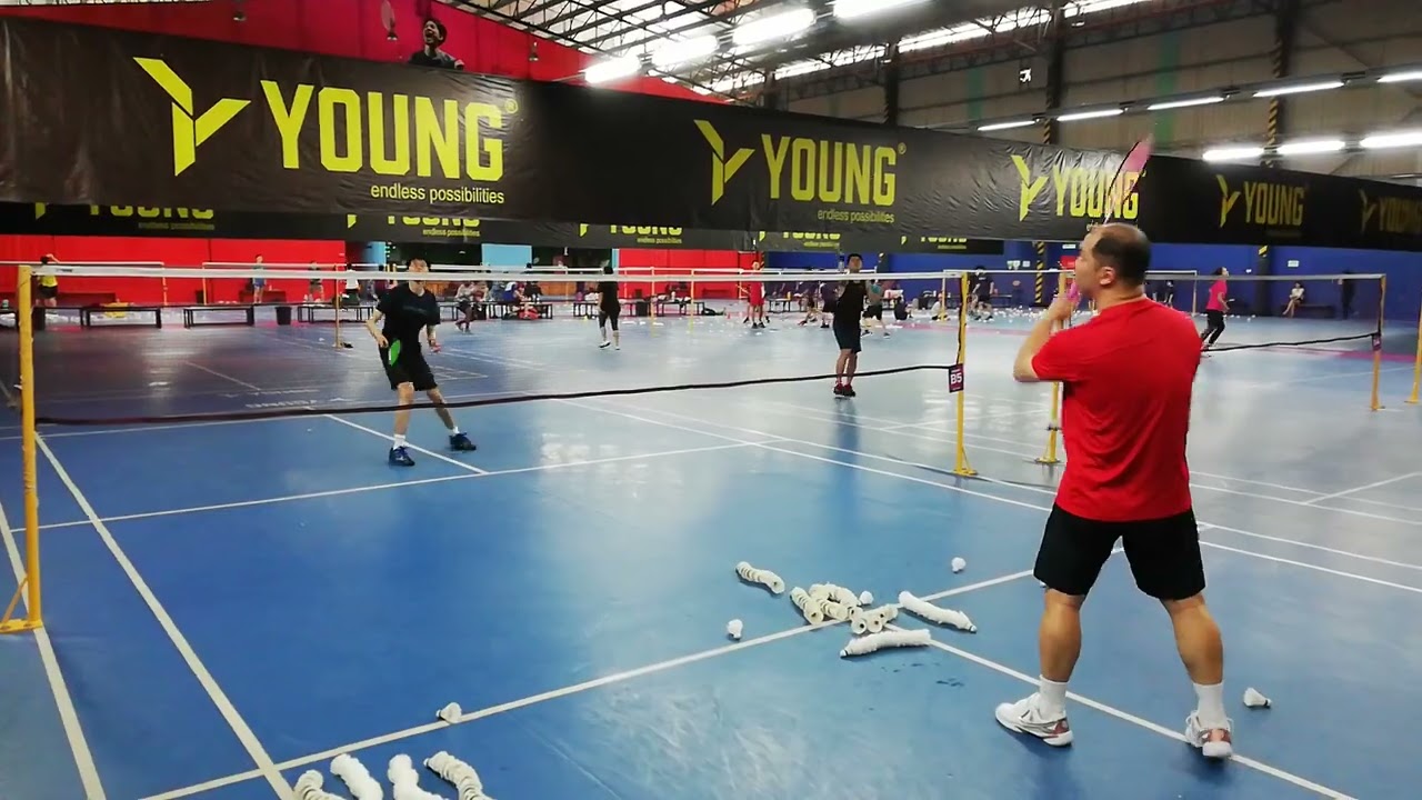 How to do 4 corners in badminton? - The 'X' Formation Technique (Training only)
