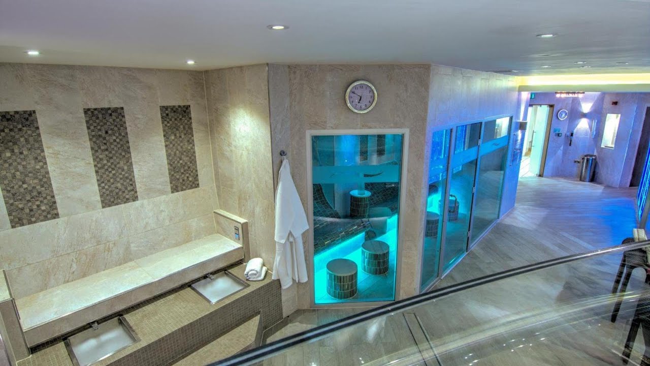 China Fleet Country Club, Saltash, United Kingdom | Travel Lover