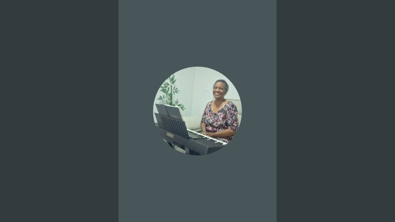 Ester de Camargo  está ao vivo!