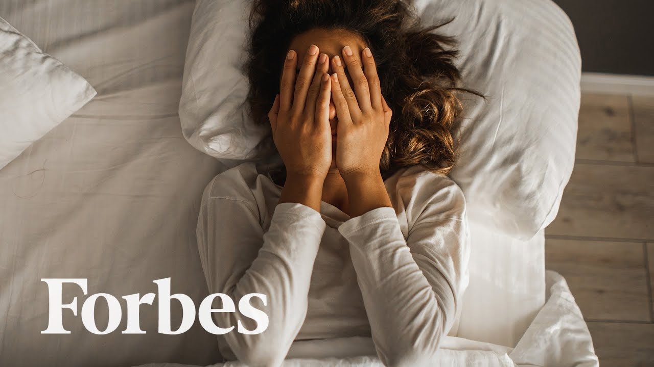This Is How To Turn Your Brain Off At Night, According To A Sleep Psychologist | Forbes
