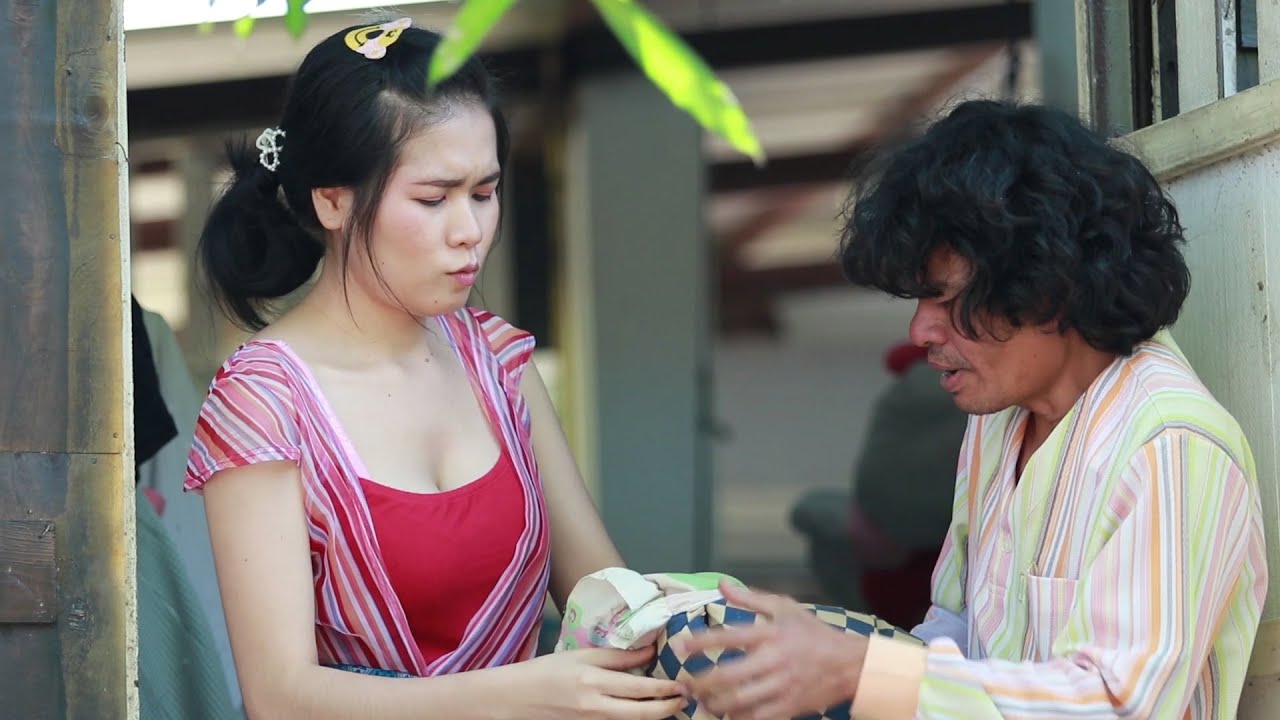 ดันบ่เข้า - น้าสาวหลงฮักพี่อ้าย