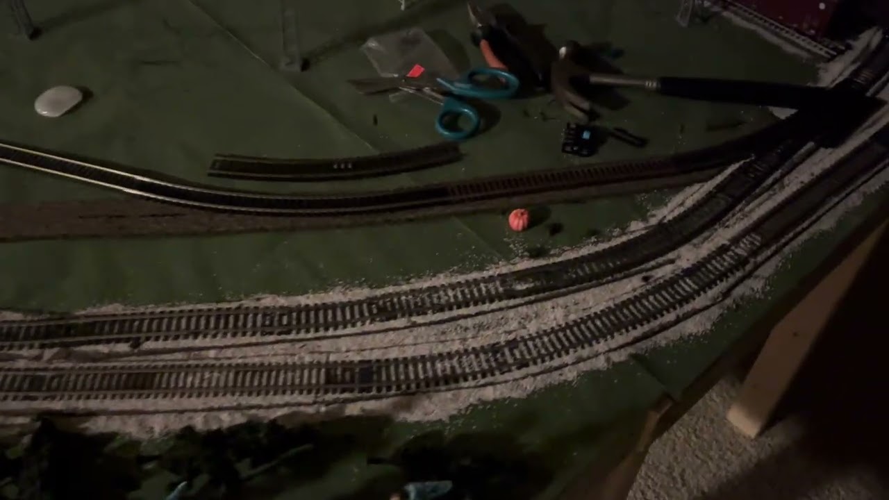 Осмотр на расширение путей в масштабе НО! A look at HO scale rail expansion! 