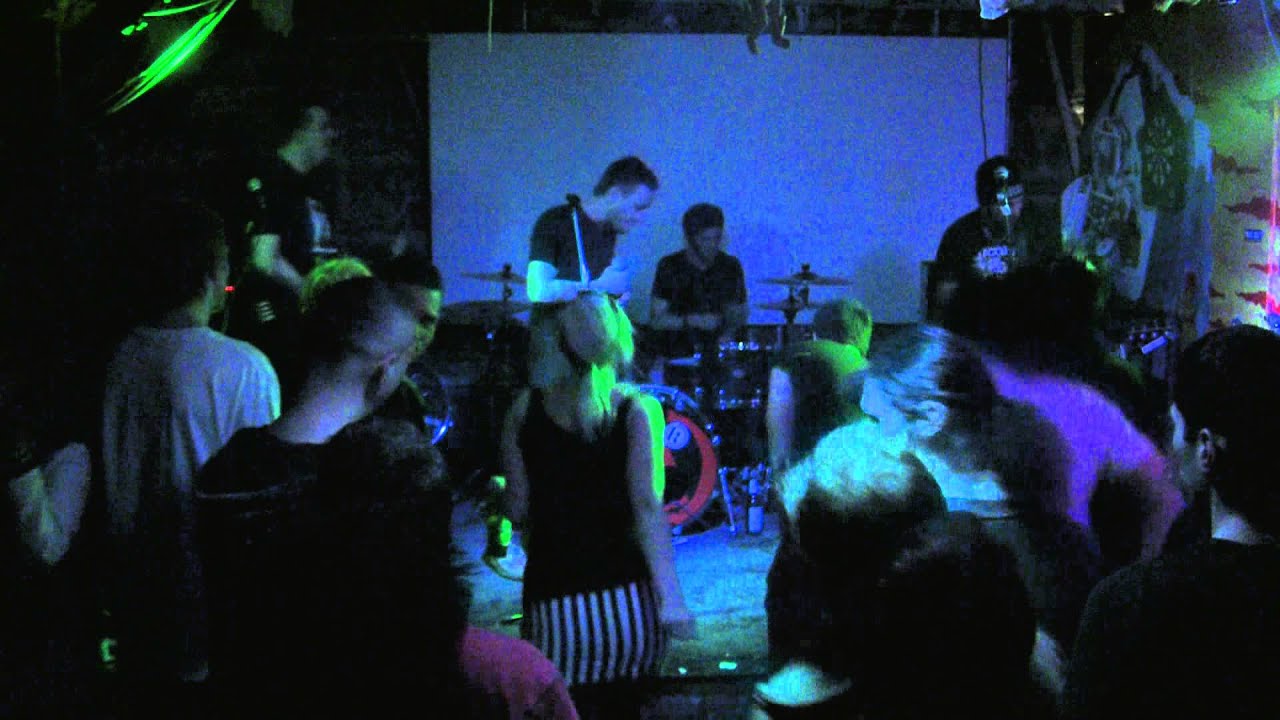 Fahnenflucht - Demokratie (live)