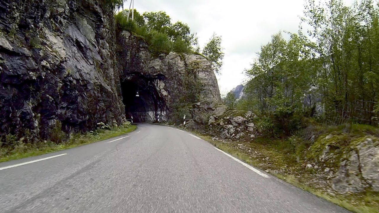 Relaxing time lapse video Norway Lysevegen