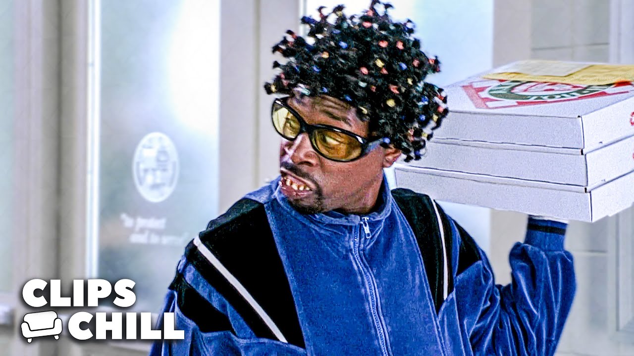 Martin Lawrence intenta colarse en la Comisaría como Repartidor de Pizza | De Ladrón a Policía