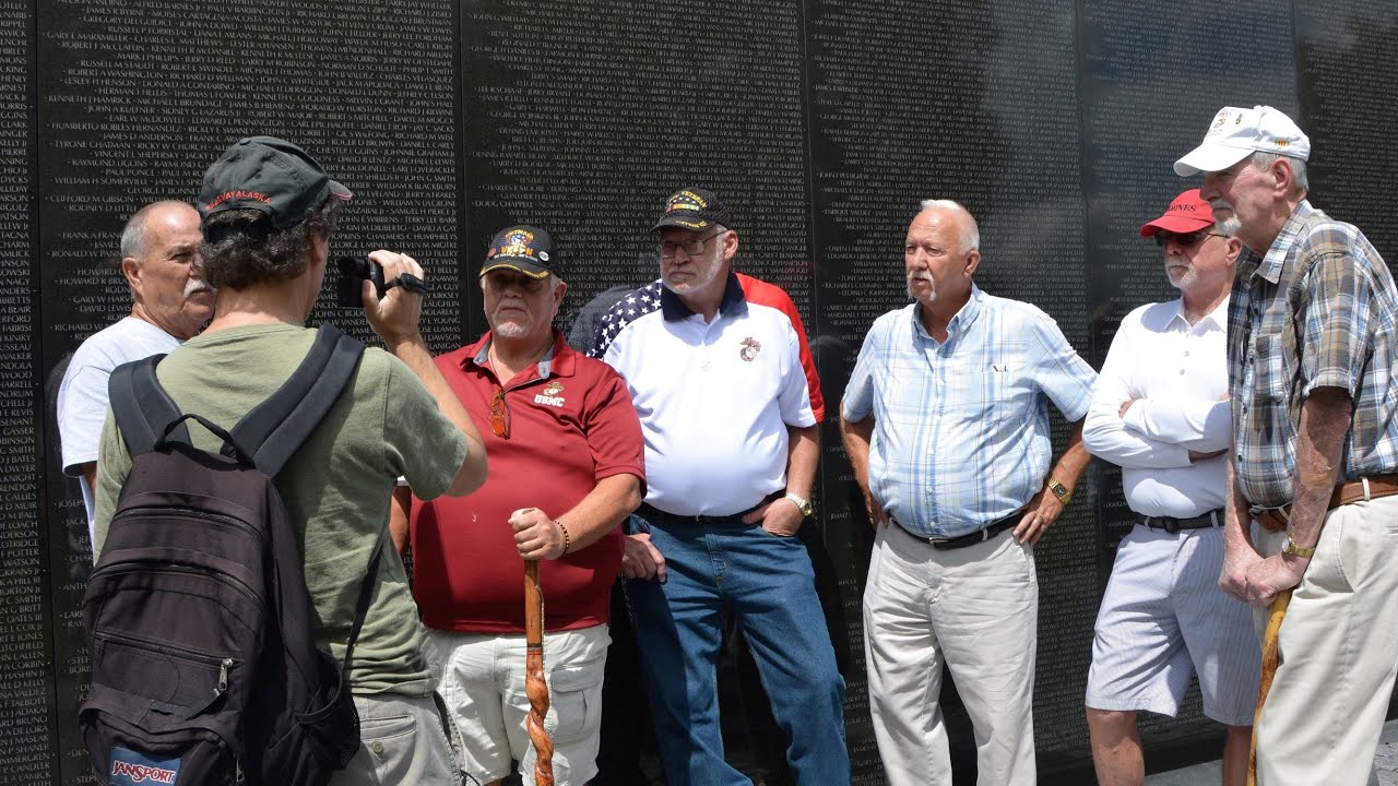 VIETNAM VETERANS MEMORIAL HISTORY (EMOTIONAL INTERVIEWS WITH VIETNAM VETERANS/PARK RANGER) (4K)