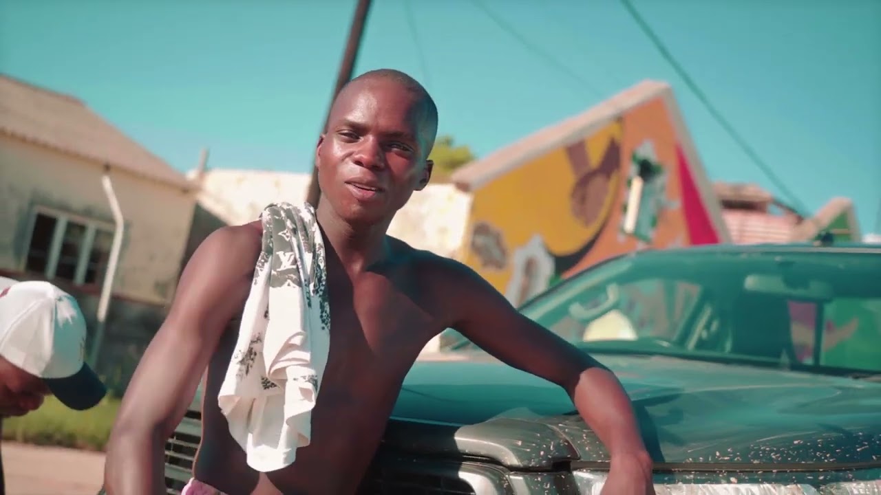 Mastoni Mc-Com diarreia no chapa (Oficial Video Directed) by Jose Mapossa