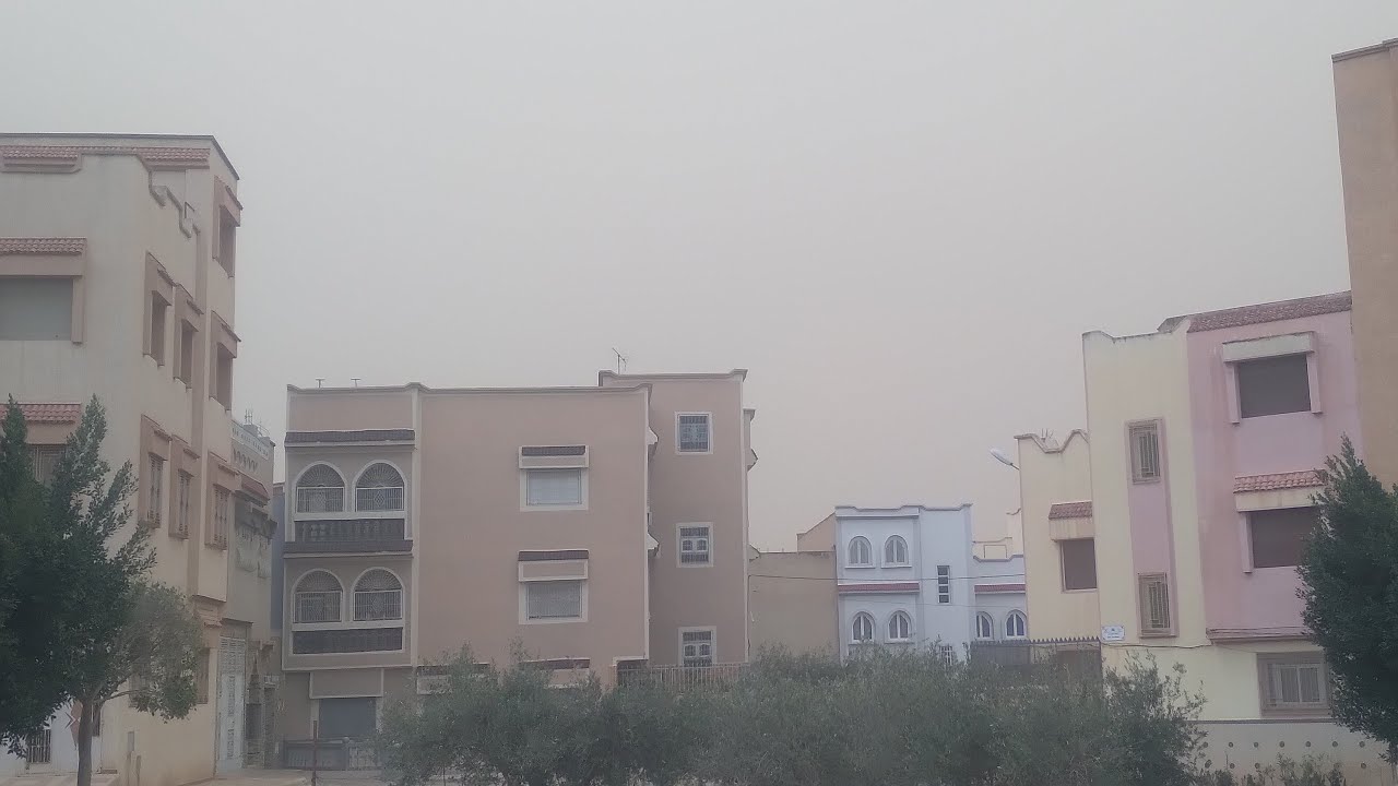 جو مضطرب بزايو..غبار و رياح عاتية