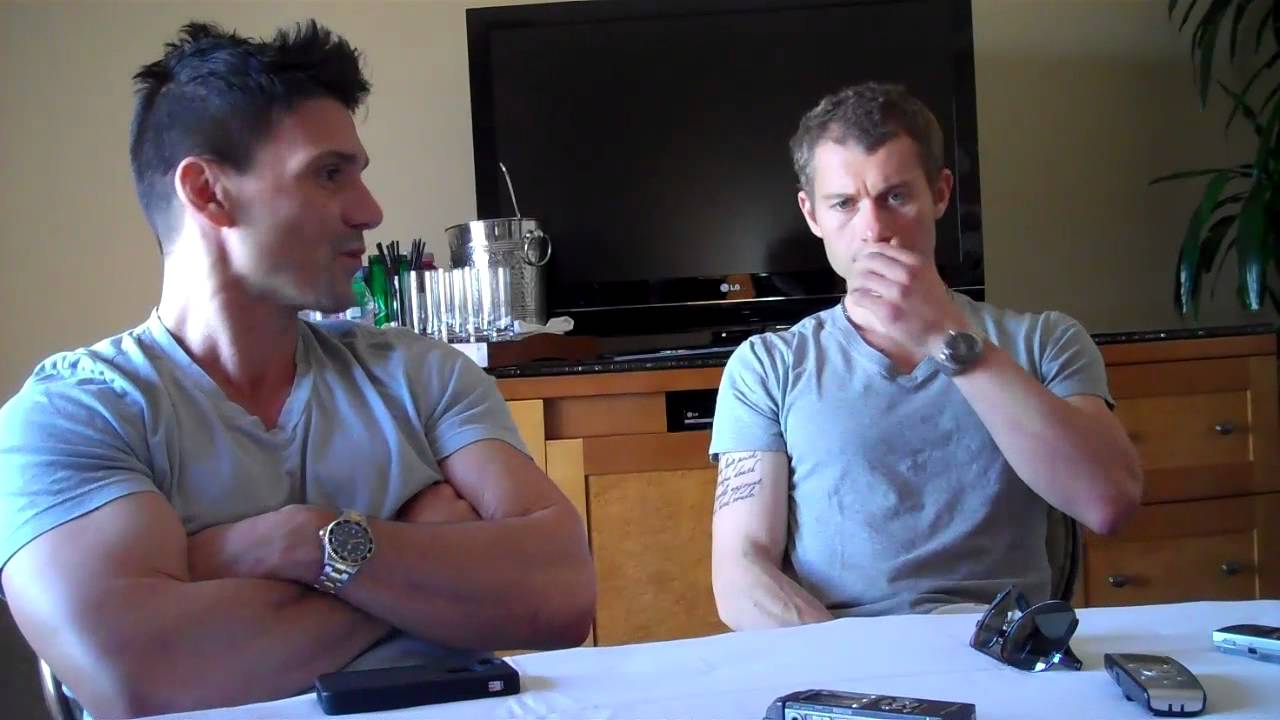 Frank Grillo & James Badge Dale Part 1-The Grey Round Tables-Spoiler