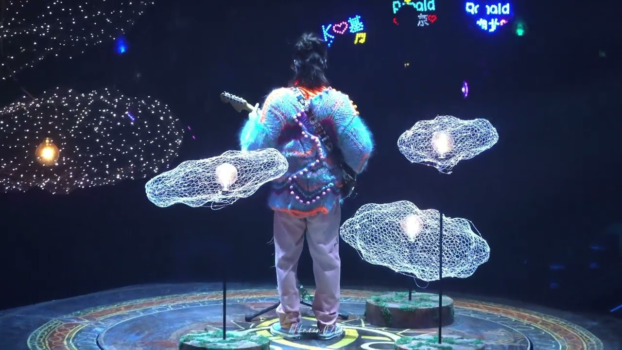 鄭中基 - 晴天陰天雨天￼ 《Fragments Of Wonder 鄭中基世界巡迴演唱會2024香港站》13.02.2024 Day 1