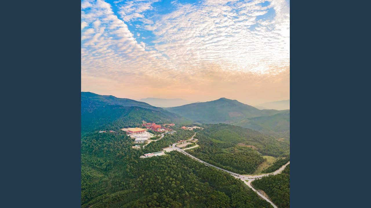 Hư Không Lưu Sử Vàng Phật Hoàng Trần Nhân Tông