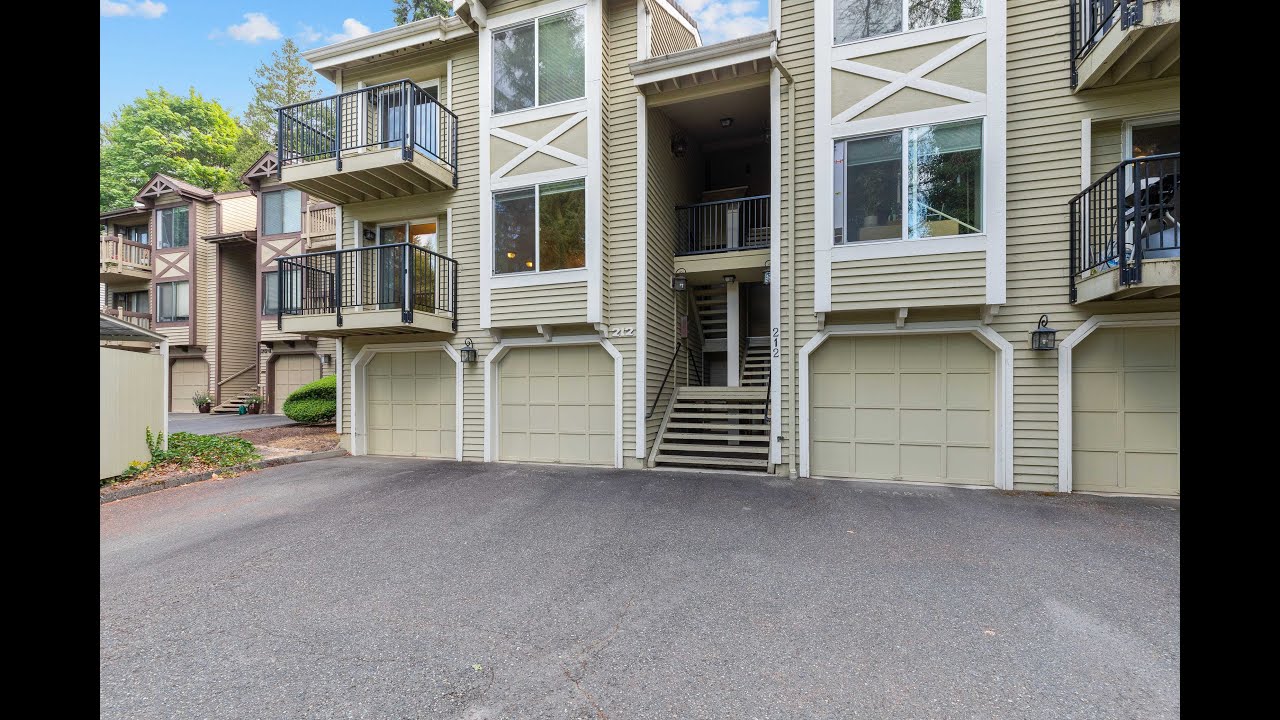 Units for Rent in Kirkland 2BR/2BA by Kirkland Property Management