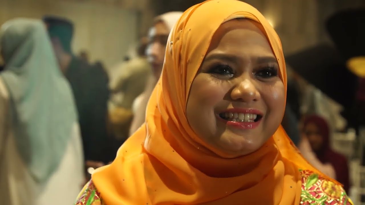 Un défilée de hijab de luxe en Malaisie