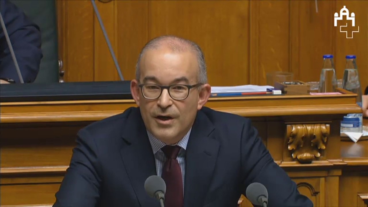Nationalrat Gregor Rutz: Das Volk wollte die Zuwanderung steuern und senken!