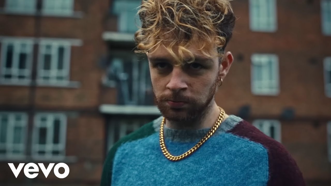 Tom Grennan - Little Bit of Love (Official Video)