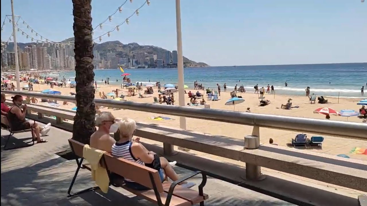 UN PASEO POR LA PLAYA DE LEVANTE DE BENIDORM🇪🇦