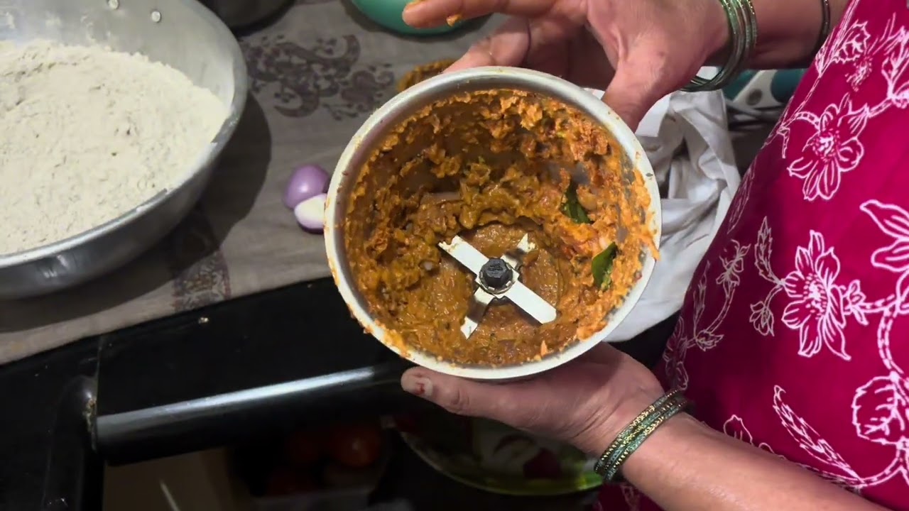 How to make Sajji roti || How to make Badanekayi Palya || North side dish 