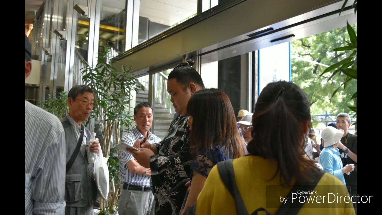 2018名古屋場所力士会入待ちスライドショー