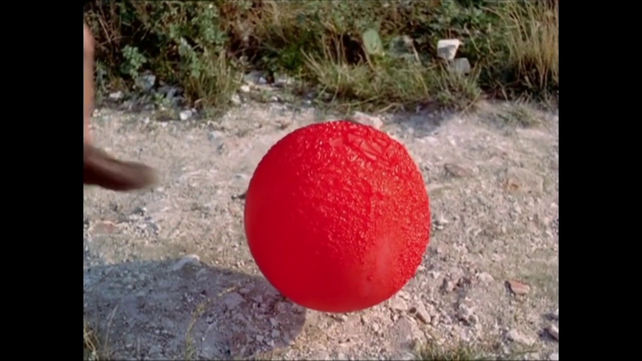 THE RED BALLOON (1956) - Final Scene