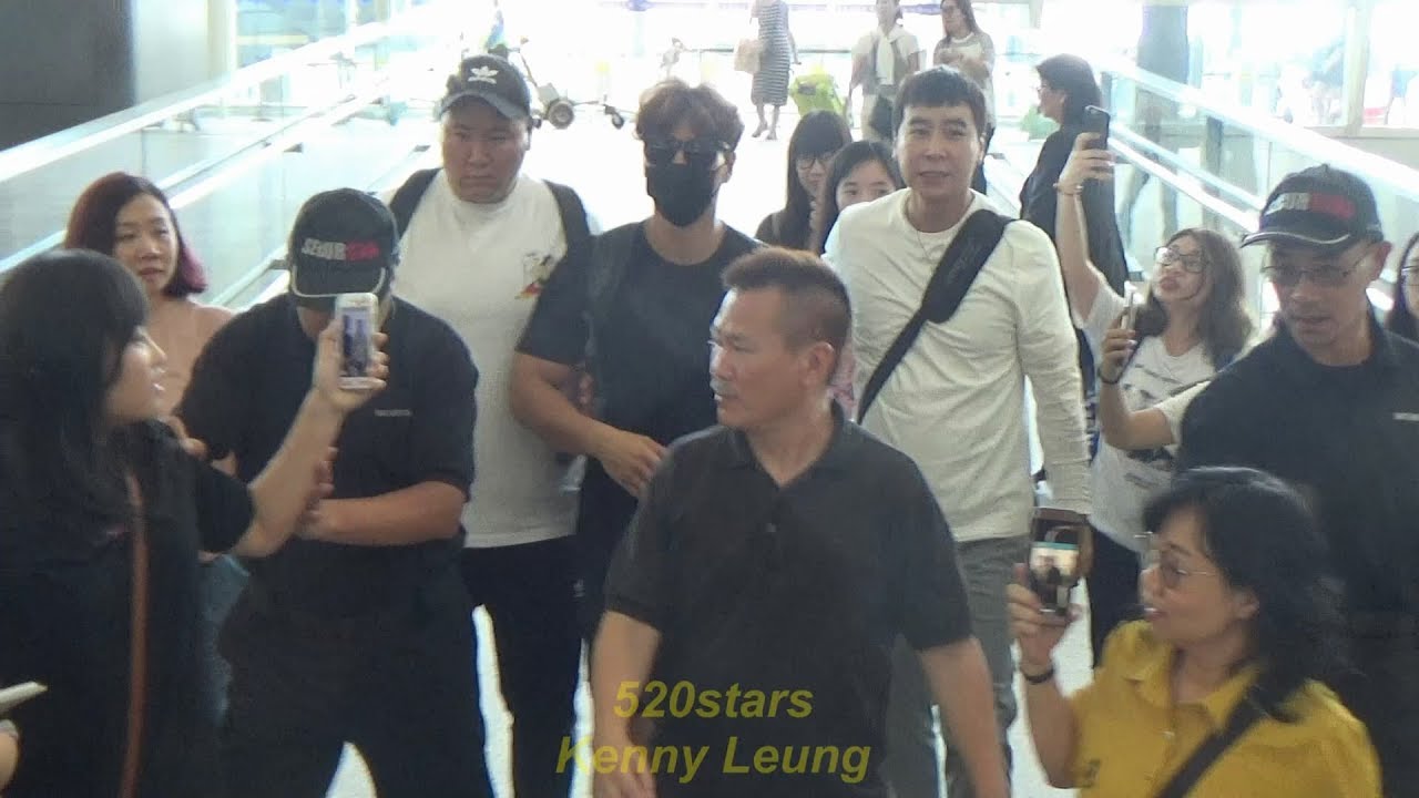 Running Man - 金鍾國Kim JongKook (김종국) Hong Kong Airport Departure to Incheon 20180520