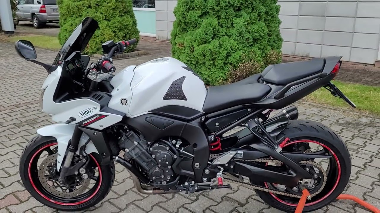 YAMAHA FZ1 FAZER 2015