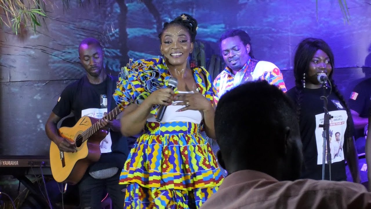 Spectacle Pierrette Ntsame & Michel Mbarga à La Case Des Arts de Yaoundé