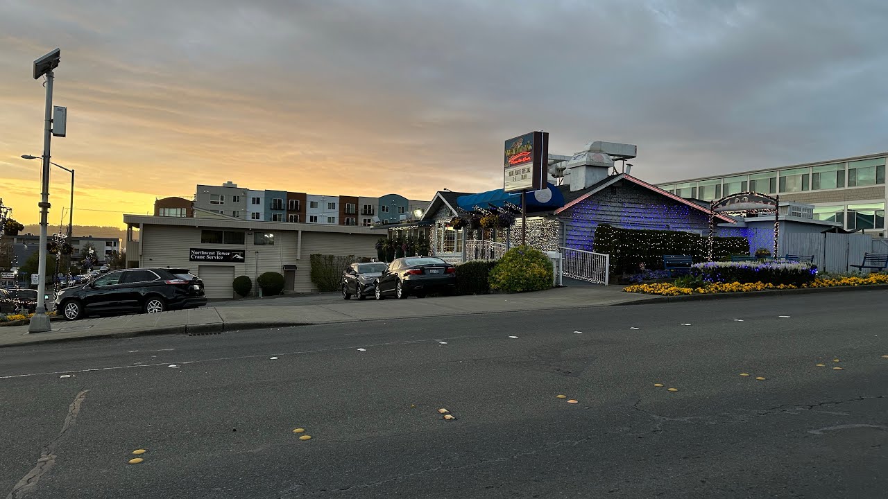 Des Moines, Wa. Town & Marina walking tour
