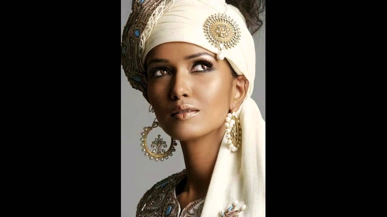 Dark indian girls - Dark is beautiful