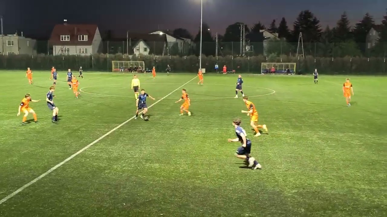 B-klasa 18 kolejka Runda rewanżowa KS Ursus III W-wa 5:1 Farmacja Tarchomin ( II połowa )
