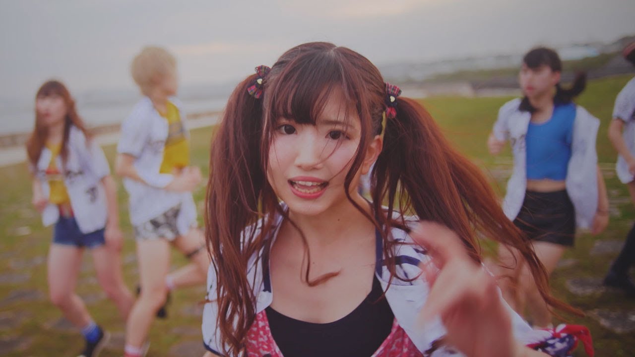 日本女子ソフトボールリーグ公式テーマソング 絶対直球女子！プレイボールズ「Mr.Green Light」MusicVideo【4K UltraHD】