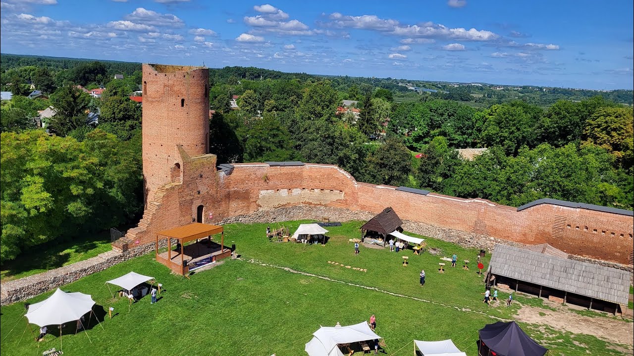 Czersk Zamek Książąt Mazowieckich   ''Czersk Castle''