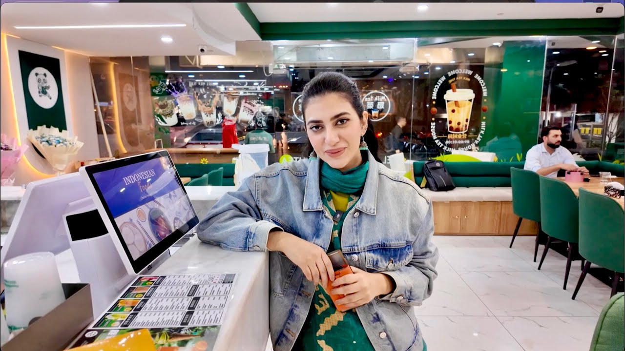 Kashmiri Phirans | Jackets | Jinnah Super Market Hunt for Fabrics & Shawls