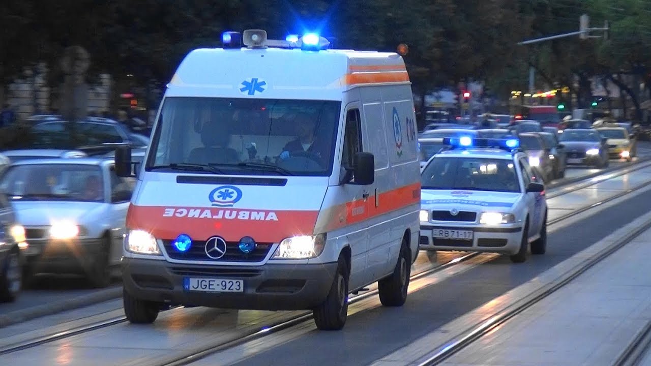 Mentőautó OMSZ + Rendőrautó BRFK Budapest