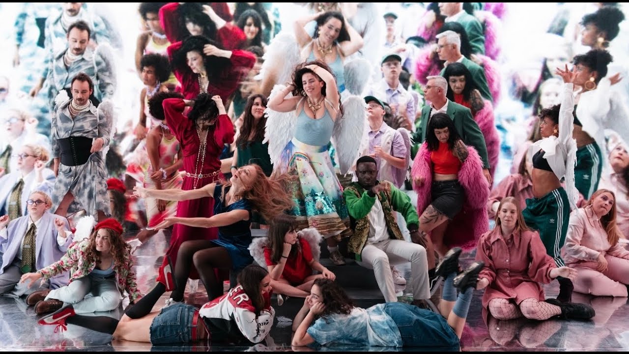 Yael Naim &mdash; Multicolor (Official Music Video)