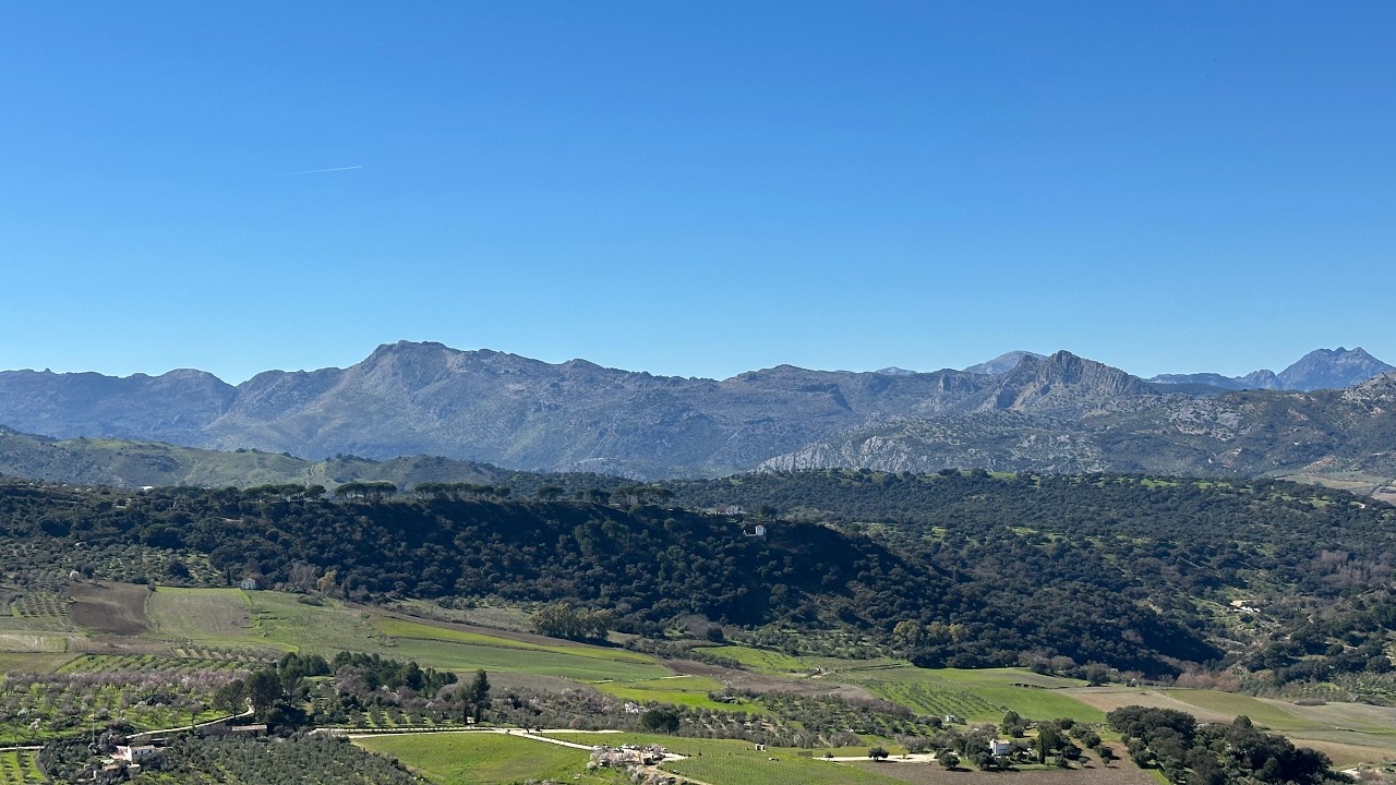 Ruta de Ronda al Desfiladero de los Gaitanes | Ruta motera brutal en Andalucía #elchorro #montejaque