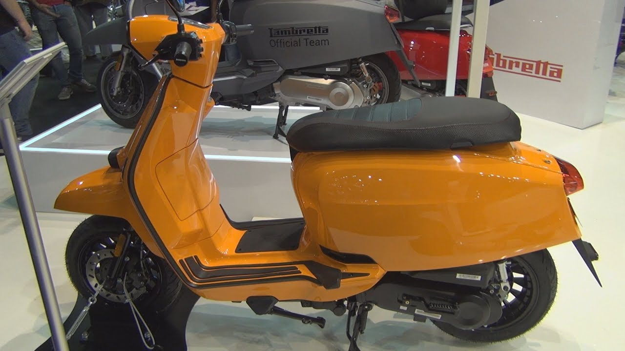 Lambretta V125 Special (2019) Exterior and Interior