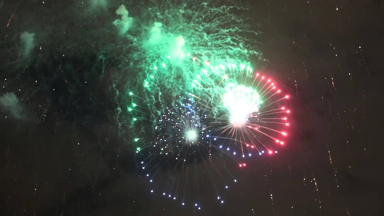 MIAMI Bayside - New Years Eve Fireworks (Last 5 Min, The Best Part) 1-1-2013 1080p HD